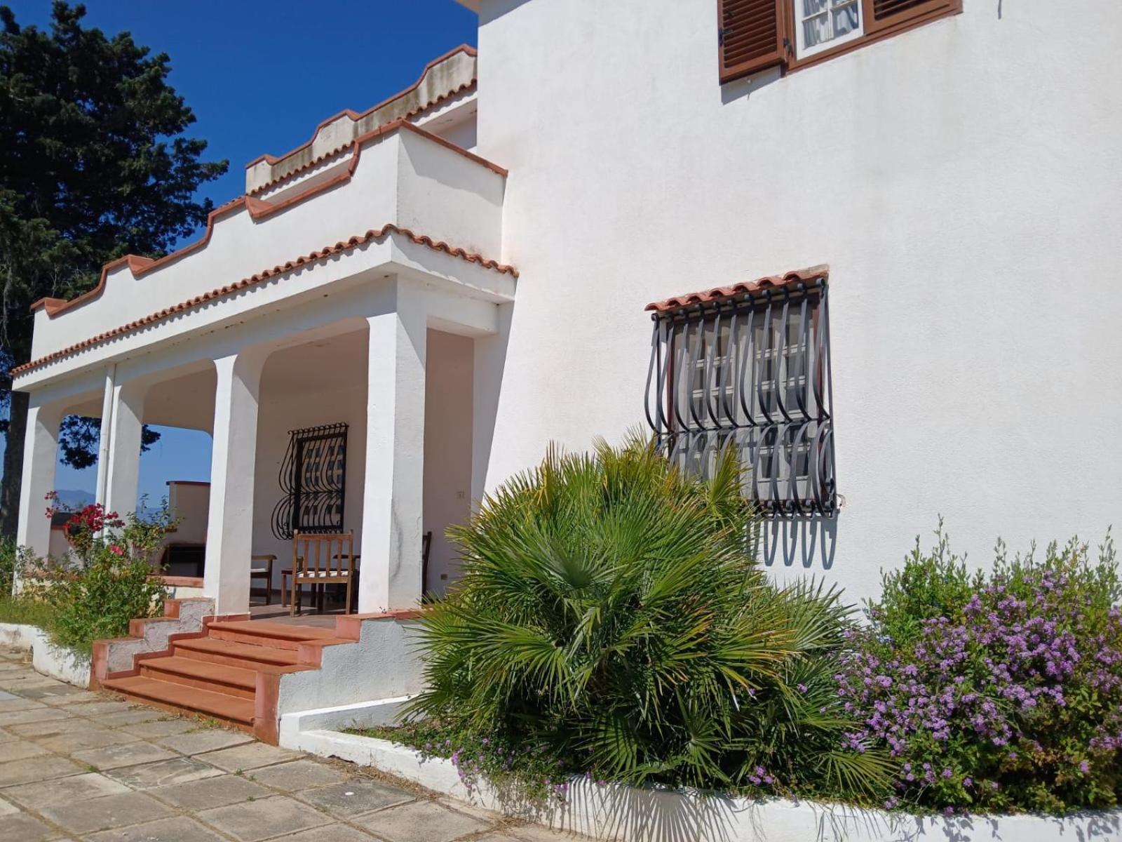 Villa Nunziatella Badia Trappeto  Szoba fotó